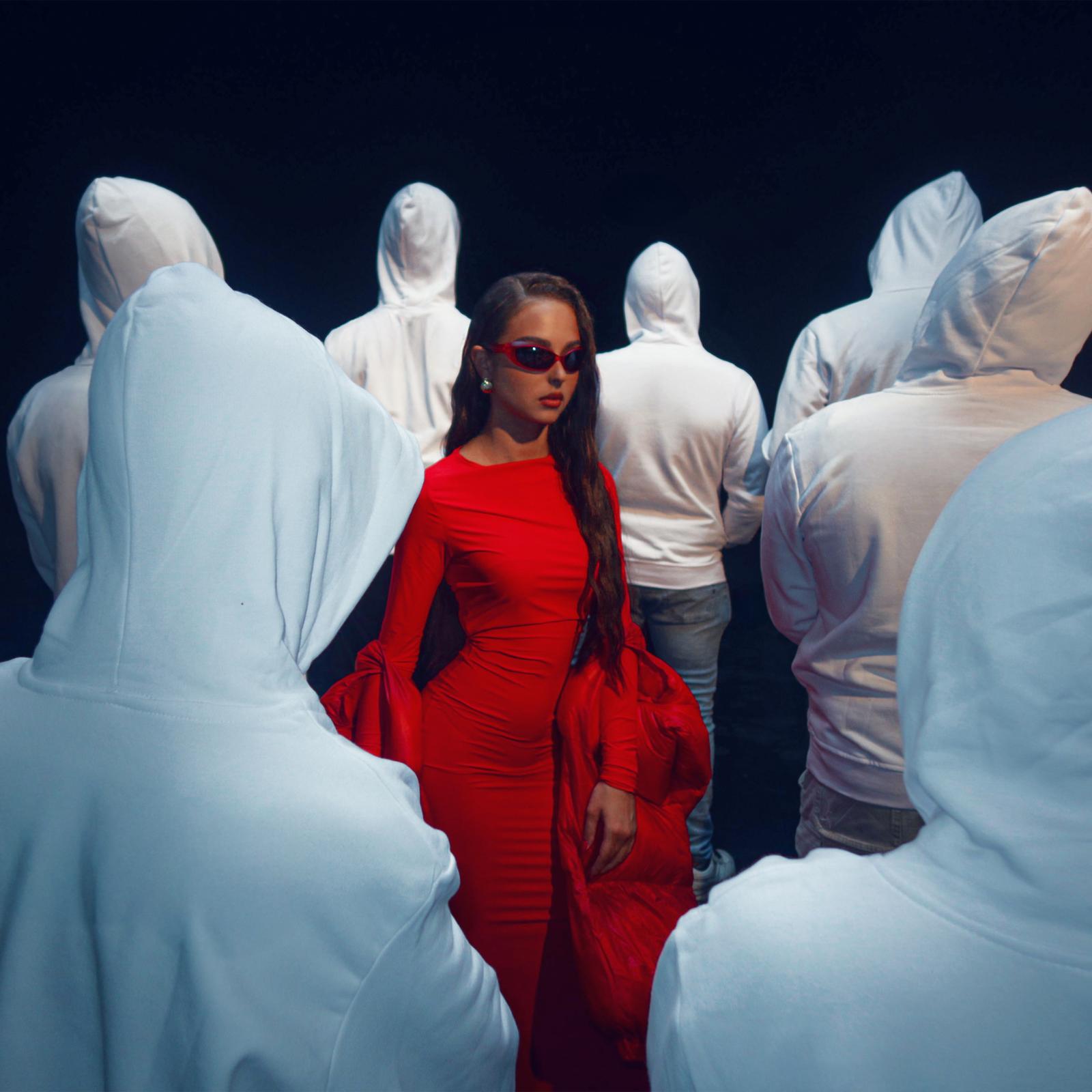 Red Statement - Bruklin